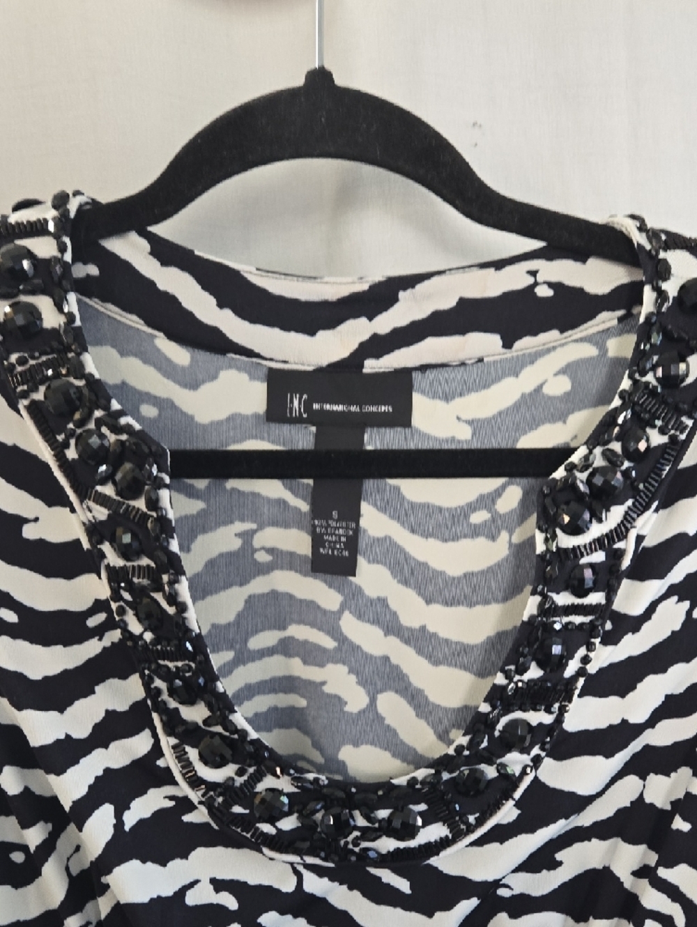 INC International Concepts Black and White Zebra-Print Long Sleeve Dress - Picture 6 of 11